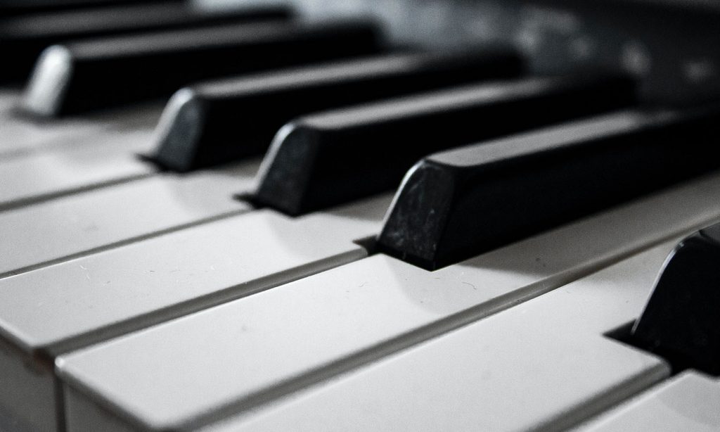 piano keys close up photo
